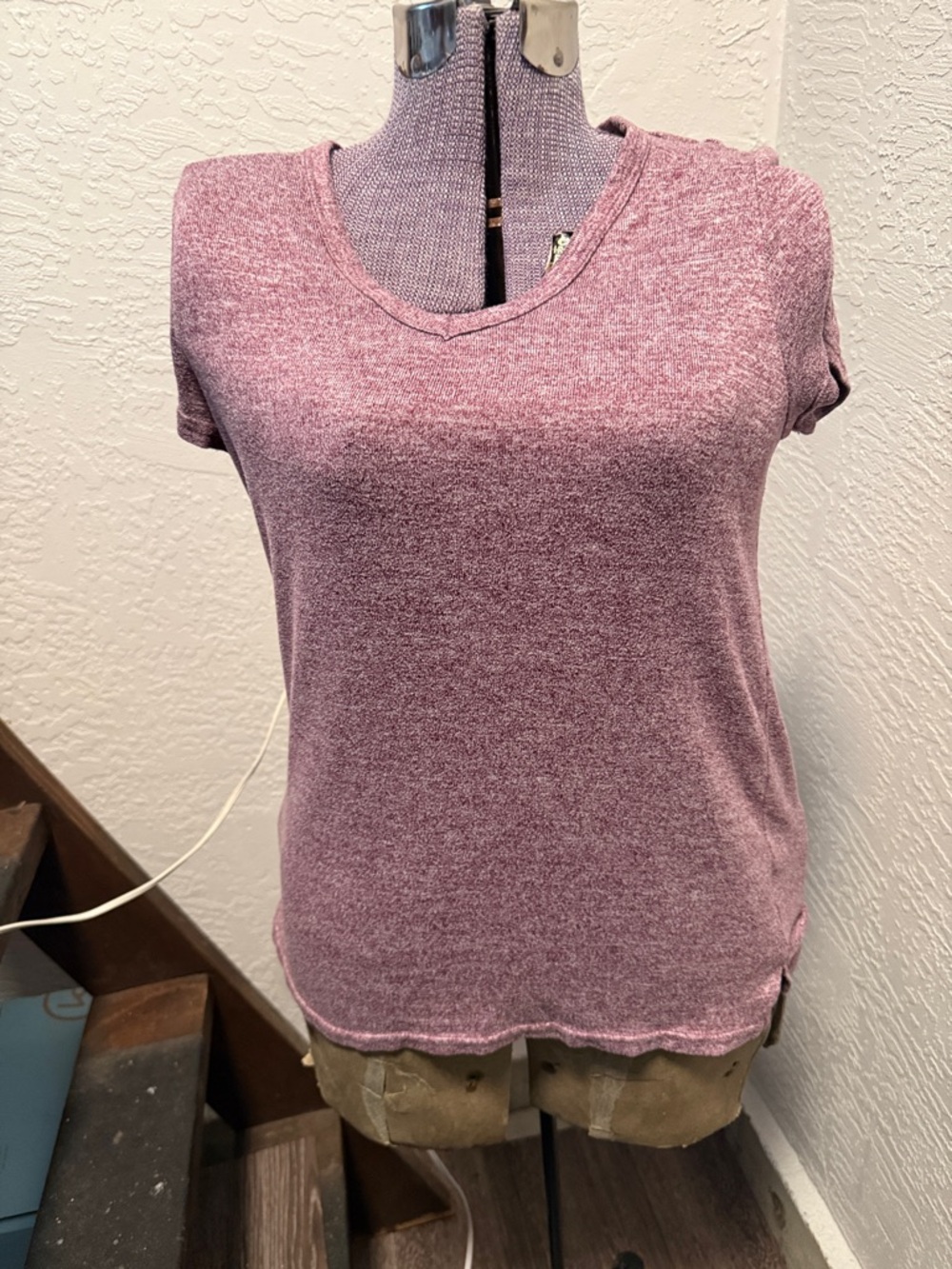 Women's Heathered Mauve Short Sleeve V-Neck Tee